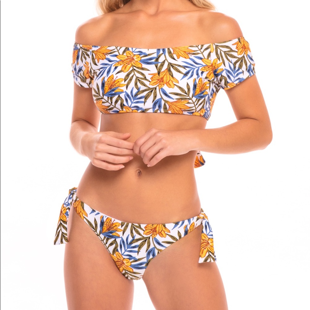 Cabana del soul | New OFF SHOULDER Floral BIKINI SET